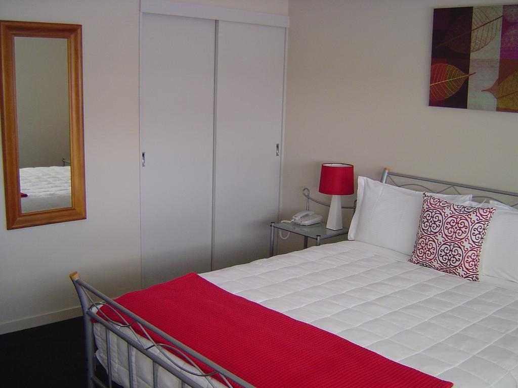 Kudos Business Suites & Airport Motel Auckland Ngoại thất bức ảnh
