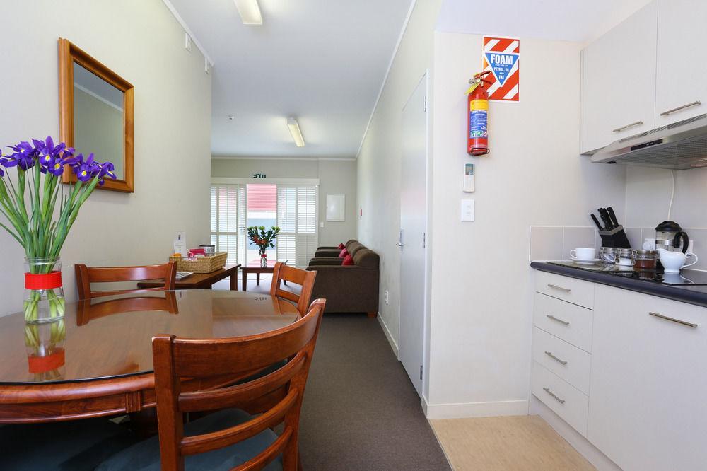 Kudos Business Suites & Airport Motel Auckland Ngoại thất bức ảnh