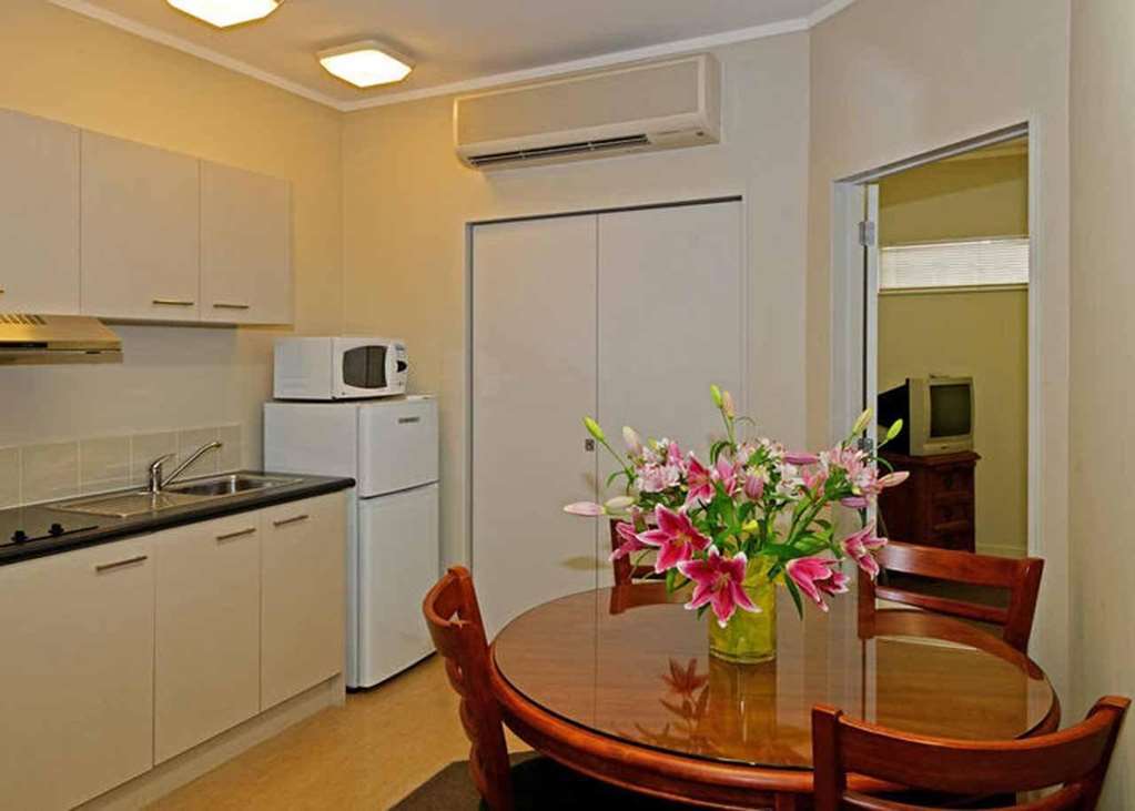 Kudos Business Suites & Airport Motel Auckland Phòng bức ảnh